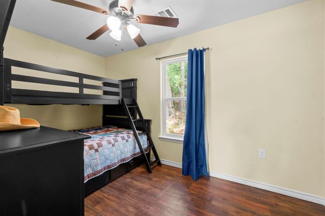 480 Caney Creek Drive, Livingston, TX 77351