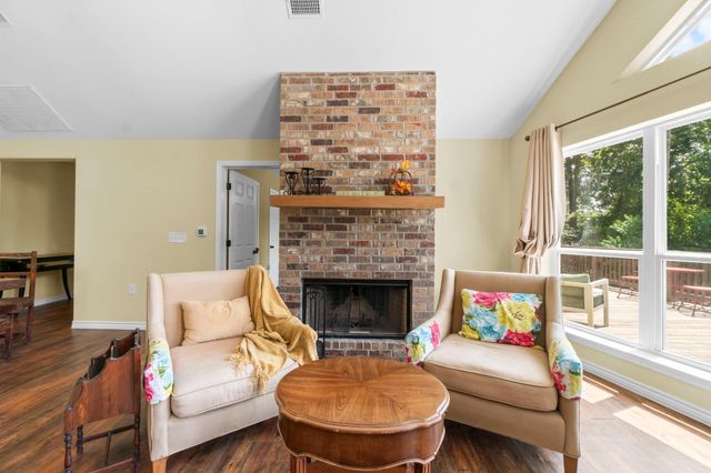 480 Caney Creek Drive, Livingston, TX 77351