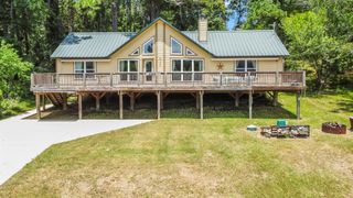 480 Caney Creek Drive, Livingston, TX 77351