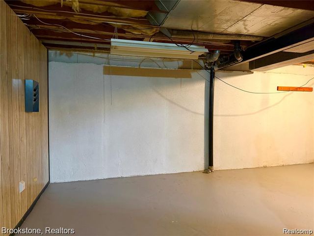 8401 18 Mile Road 196, Sterling Heights, MI 48313