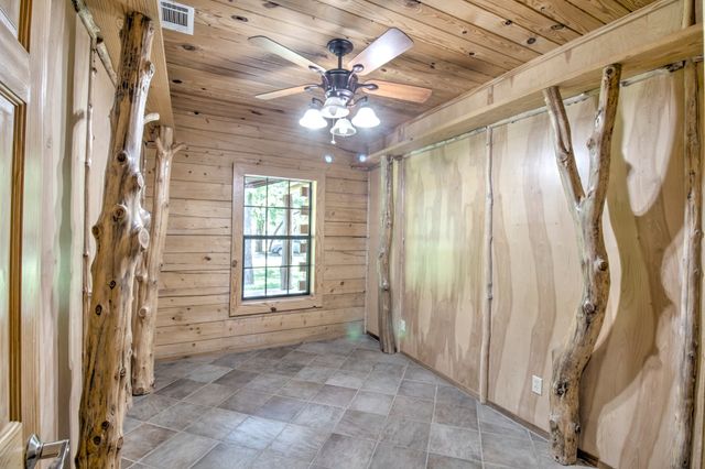 1466 Pearce Street, Collinsville, TX 76233