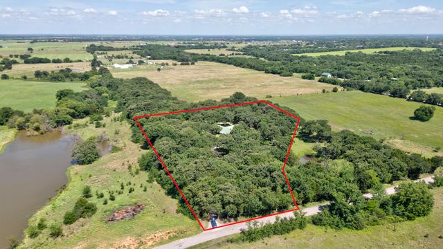 1466 Pearce Street, Collinsville, TX 76233
