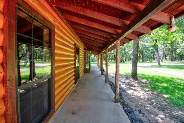 1466 Pearce Street, Collinsville, TX 76233