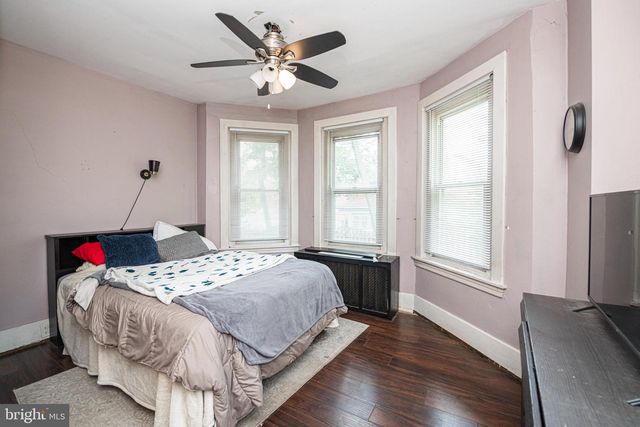 87 NUTT RD, Phoenixville, PA 19460