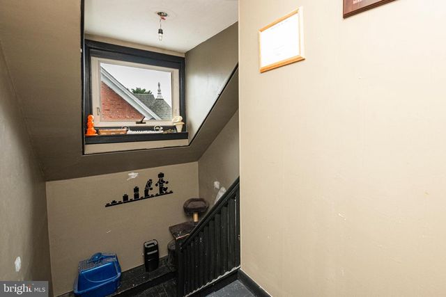87 NUTT RD, Phoenixville, PA 19460