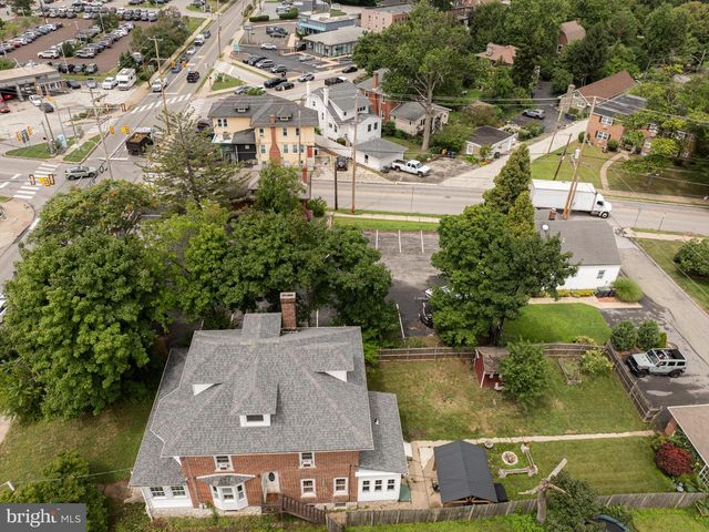 87 NUTT RD, Phoenixville, PA 19460