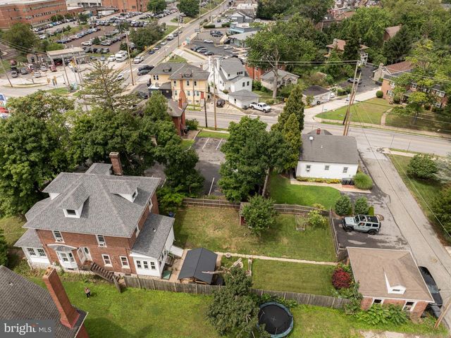87 NUTT RD, Phoenixville, PA 19460