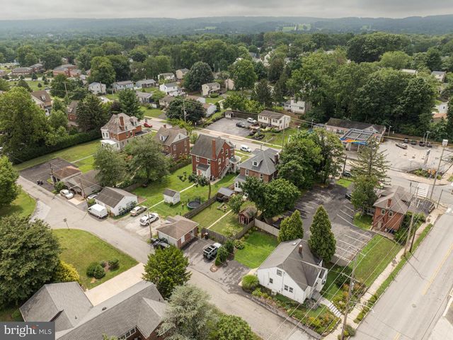 87 NUTT RD, Phoenixville, PA 19460