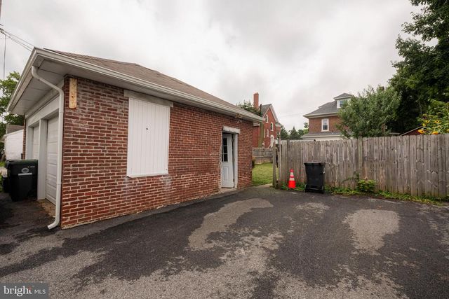 87 NUTT RD, Phoenixville, PA 19460