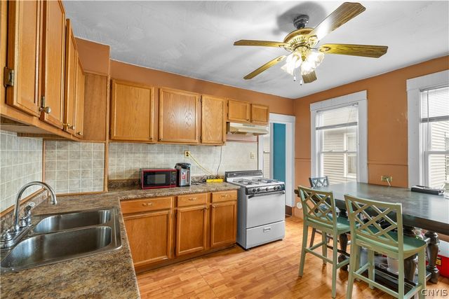 1141 Hilton Avenue, Utica, NY 13501