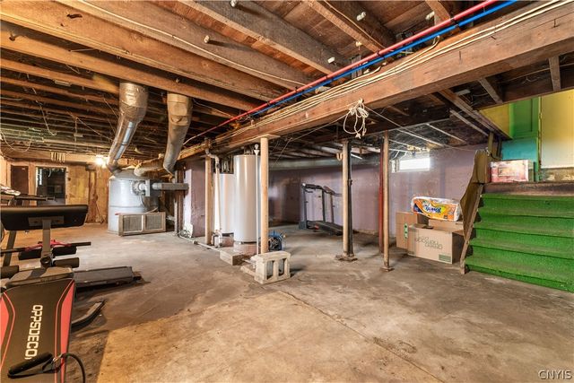 1141 Hilton Avenue, Utica, NY 13501