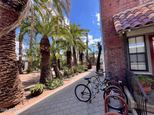 902 E Palm Lane Apt 3, Phoenix, AZ 85006