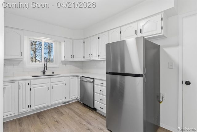 4450 Westway Drive, Swartz Creek, MI 48473