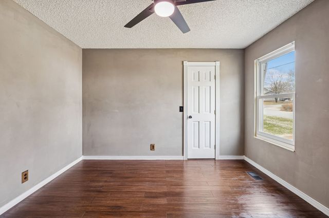 5205 Lana Renee Ct, Hermitage, TN 37076