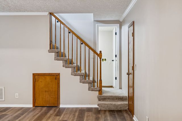 5205 Lana Renee Ct, Hermitage, TN 37076