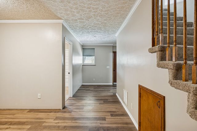 5205 Lana Renee Ct, Hermitage, TN 37076