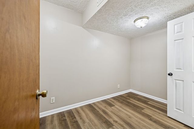 5205 Lana Renee Ct, Hermitage, TN 37076