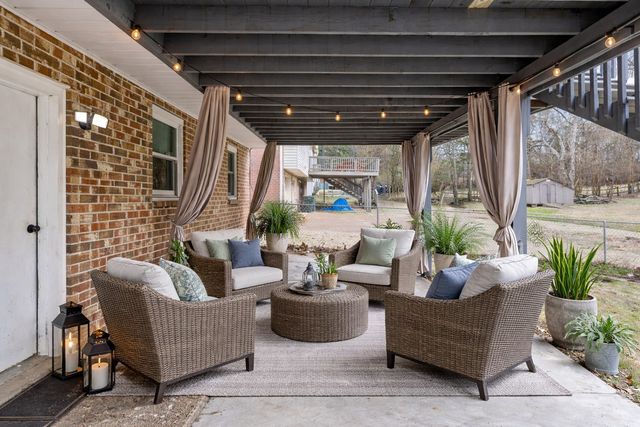 5205 Lana Renee Ct, Hermitage, TN 37076