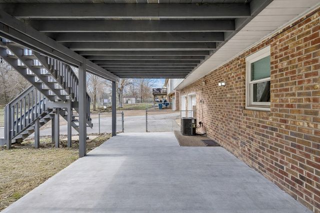 5205 Lana Renee Ct, Hermitage, TN 37076