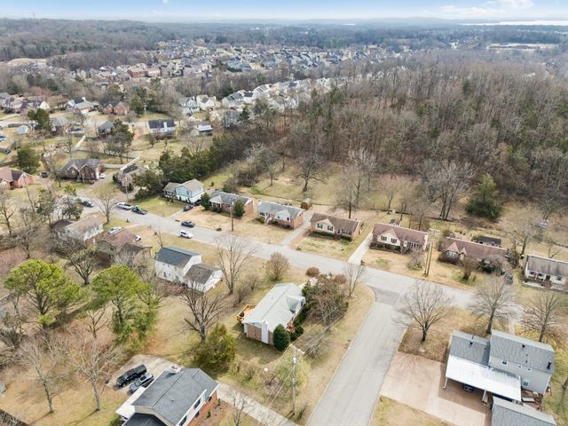 5205 Lana Renee Ct, Hermitage, TN 37076