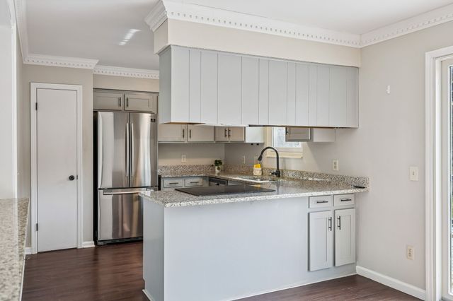 5205 Lana Renee Ct, Hermitage, TN 37076