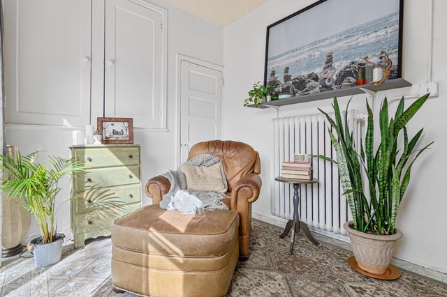 742 Holly Avenue, Saint Paul, MN 55104