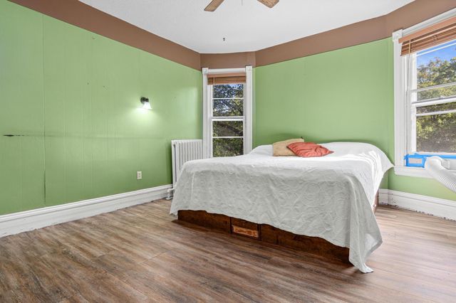 742 Holly Avenue, Saint Paul, MN 55104