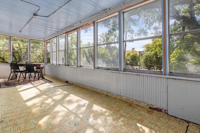 742 Holly Avenue, Saint Paul, MN 55104