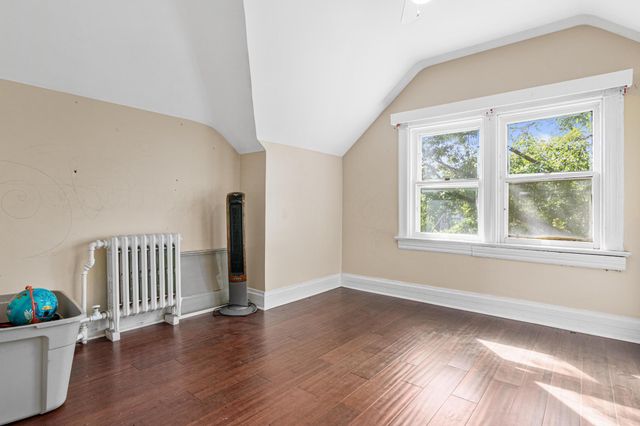 742 Holly Avenue, Saint Paul, MN 55104