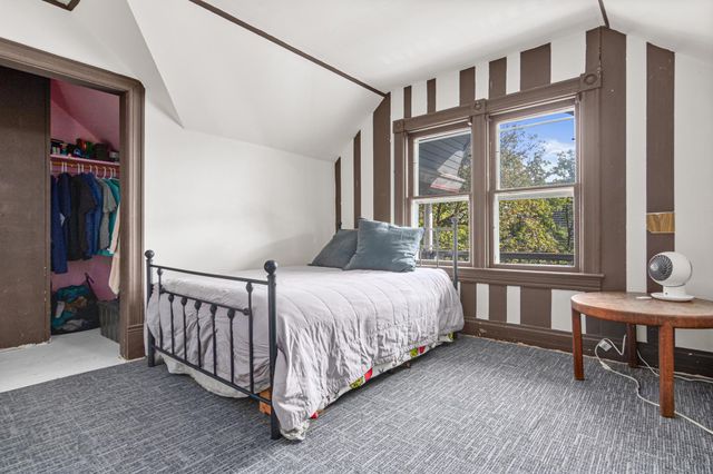 742 Holly Avenue, Saint Paul, MN 55104