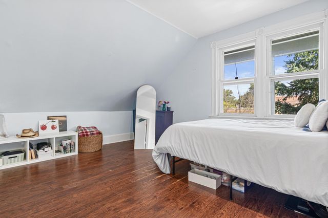 742 Holly Avenue, Saint Paul, MN 55104