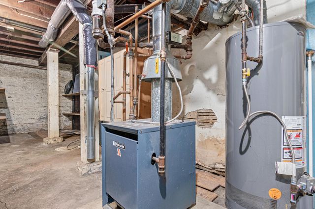 742 Holly Avenue, Saint Paul, MN 55104