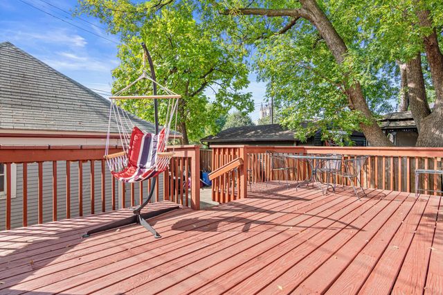 742 Holly Avenue, Saint Paul, MN 55104