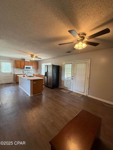 5947 Highway 2, Bascom, FL 32423