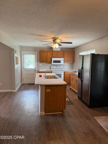 5947 Highway 2, Bascom, FL 32423