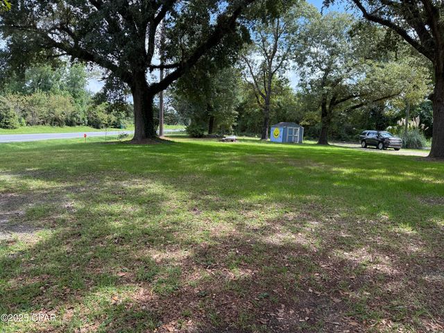 5947 Highway 2, Bascom, FL 32423