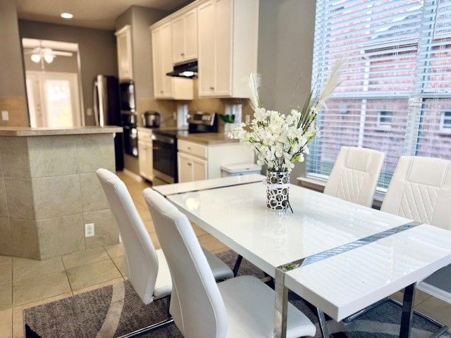 7067 Alcala, Grand Prairie, TX 75054