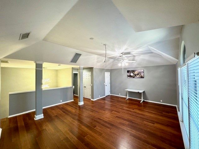 7067 Alcala, Grand Prairie, TX 75054