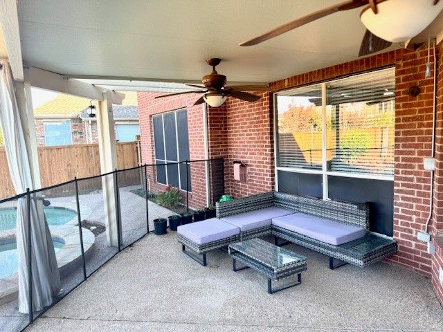 7067 Alcala, Grand Prairie, TX 75054