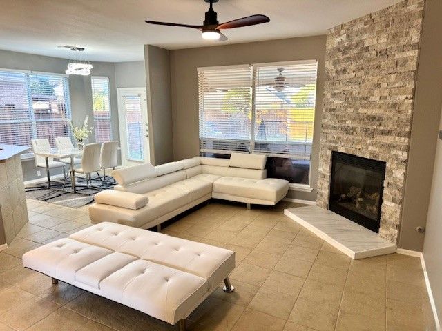 7067 Alcala, Grand Prairie, TX 75054