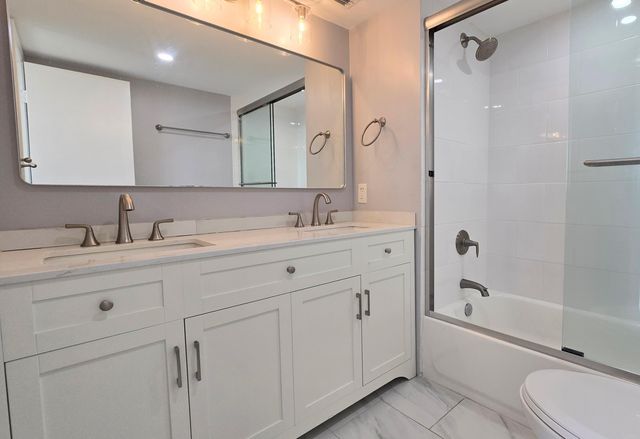 3100 W ROLLING HILLS Circle 609, Davie, FL 33328