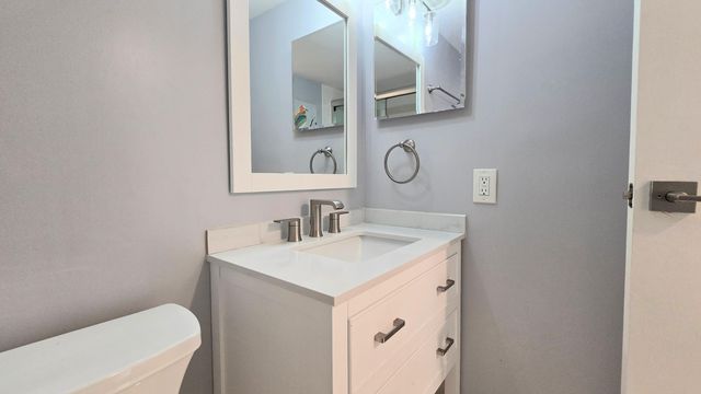 3100 W ROLLING HILLS Circle 609, Davie, FL 33328