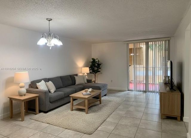 10801 SW 109th Ct D203, Miami, FL 33176