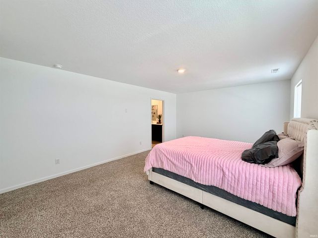 5551 Tranquilo Way, Fort Wayne, IN 46818