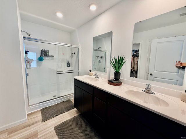 5551 Tranquilo Way, Fort Wayne, IN 46818