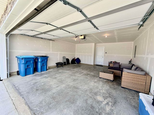 5551 Tranquilo Way, Fort Wayne, IN 46818