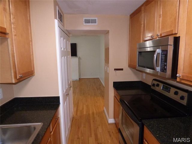 5653 Waterman Boulevard 3S, St Louis, MO 63112
