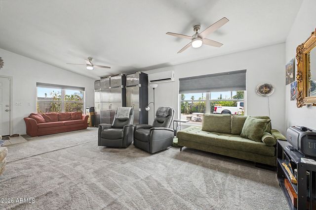 836 S ROYAL PALM Road, Apache Junction, AZ 85119