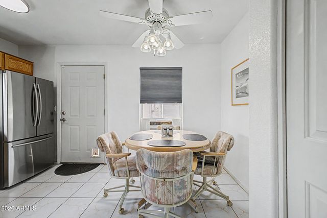 836 S ROYAL PALM Road, Apache Junction, AZ 85119