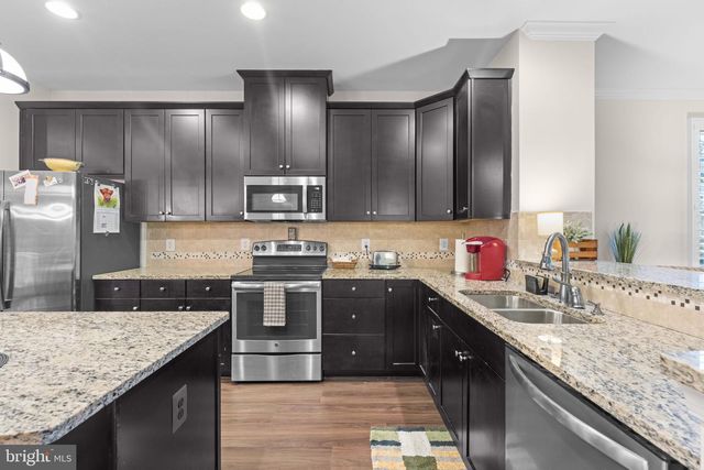 7723 MILTON CIR, Gainesville, VA 20155